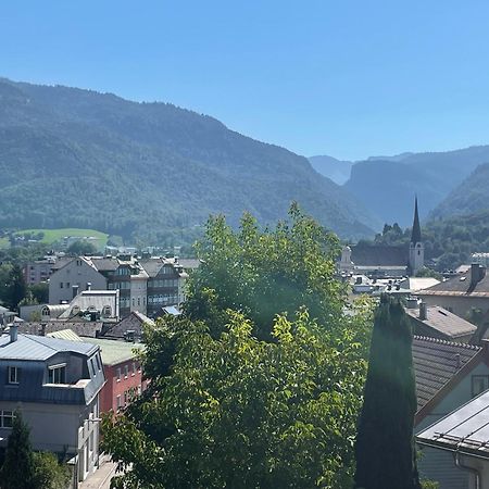 Am Kalvarienberg Villenapartment & Hostel Bad Ischl Extérieur photo